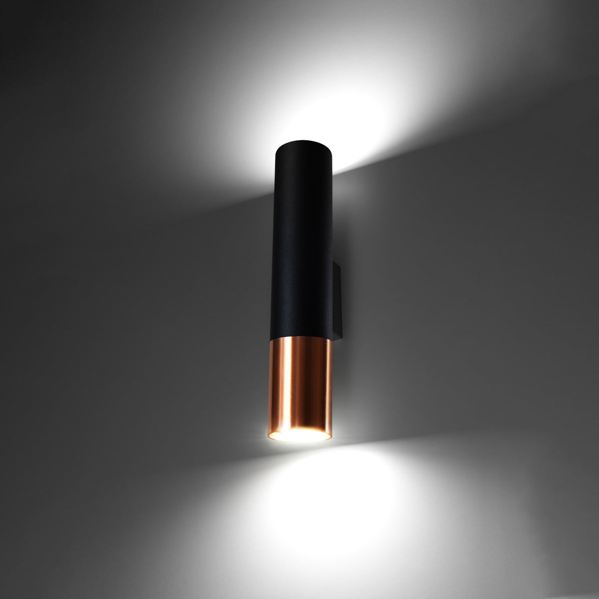 Wandlamp LOOPEZ zwart/koper