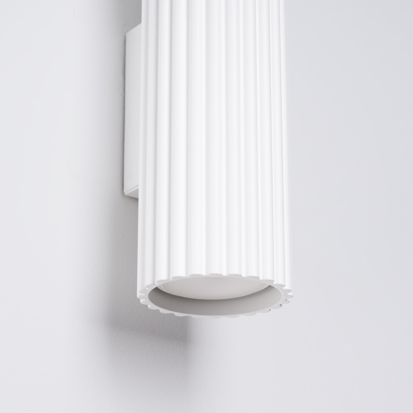 Wandlamp KARBON 30 wit