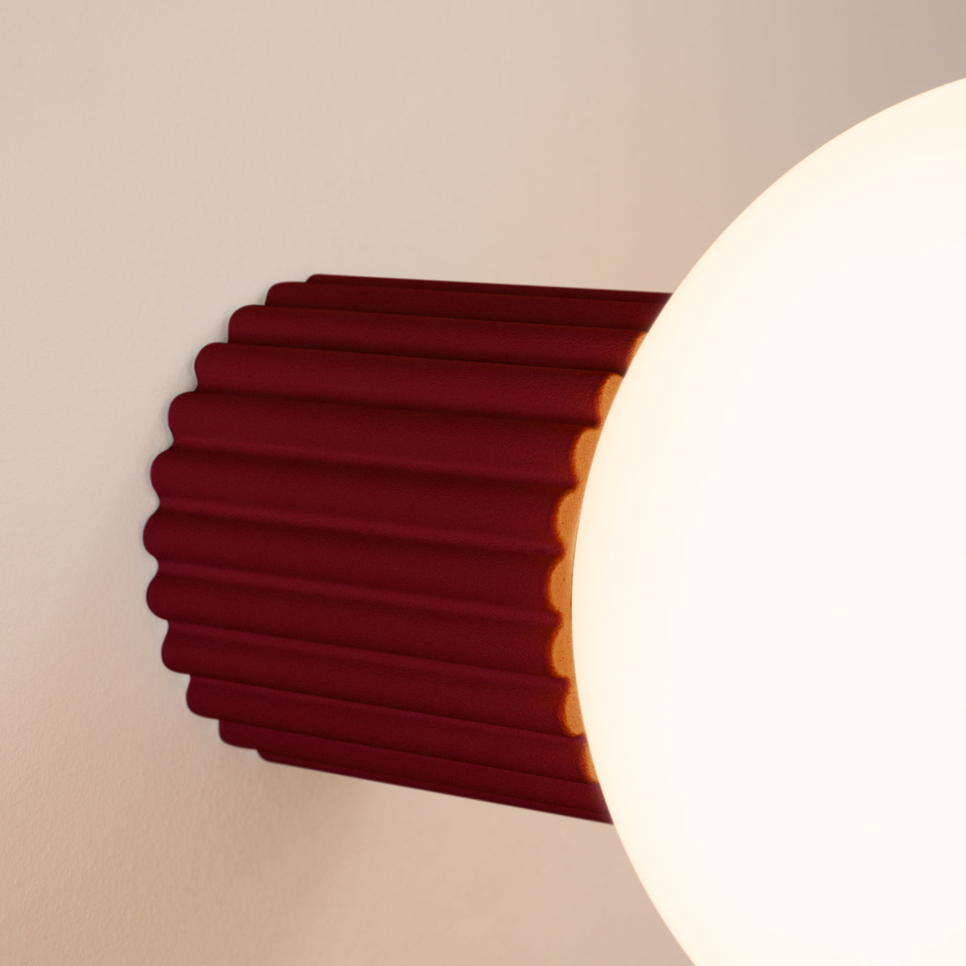 Wandlamp HALO bordeaux IP44